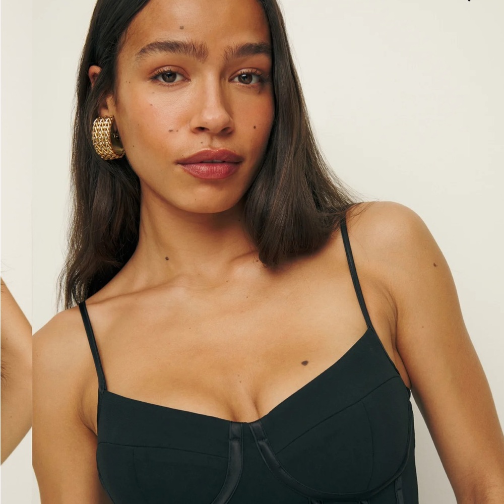 Brand new reformation top